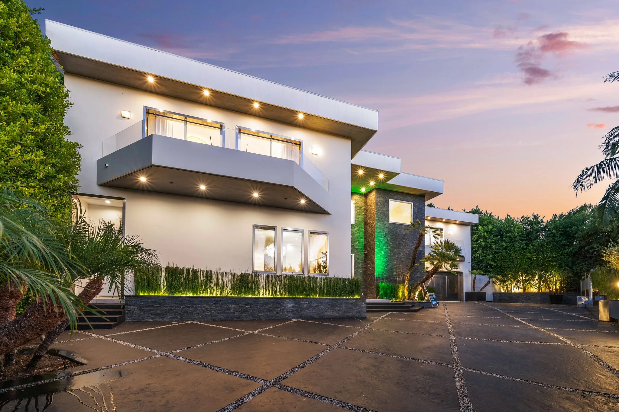 Luxury Bel Air villa exterior featuring elegant contemporary design, spacious living areas, upscale furnishings, and refined architectural details in an exclusive Los Angeles vacation rental.