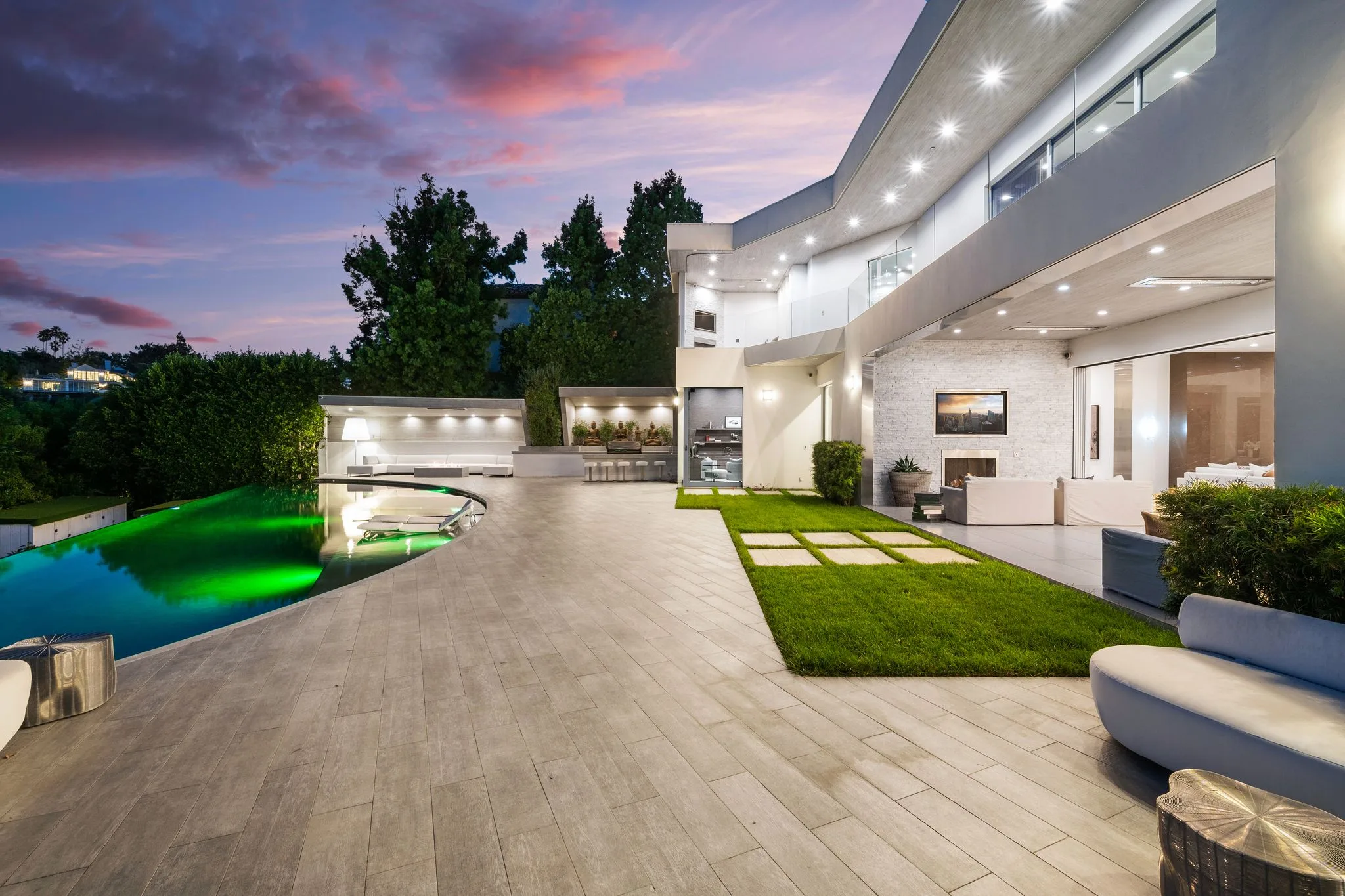Luxury Bel Air villa exterior featuring elegant contemporary design, spacious living areas, upscale furnishings, and refined architectural details in an exclusive Los Angeles vacation rental.