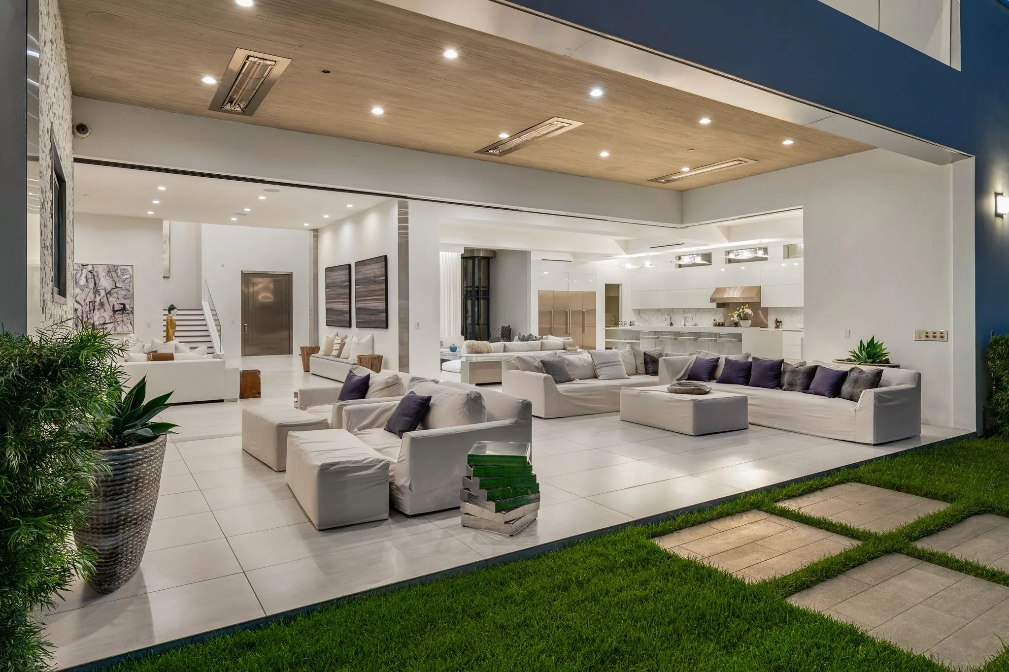 Luxury Bel Air villa interior featuring elegant contemporary design, spacious living areas, upscale furnishings, and refined architectural details in an exclusive Los Angeles vacation rental.