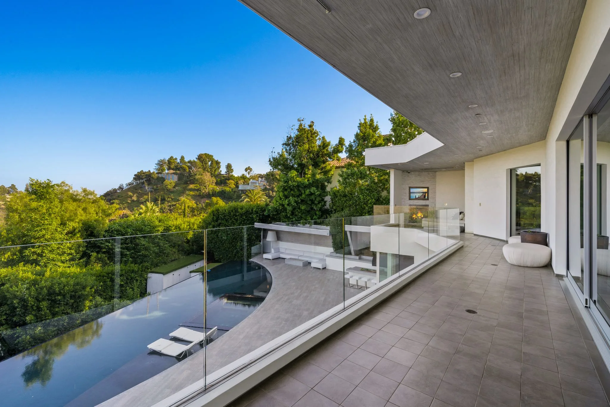 Luxury Bel Air villa exterior featuring elegant contemporary design, spacious living areas, upscale furnishings, and refined architectural details in an exclusive Los Angeles vacation rental.